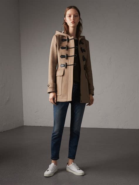 Abrigo burberry mujer Continuara.org
