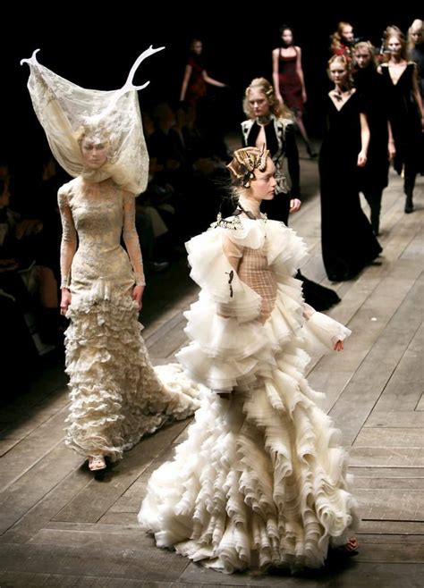 Alexander mcqueen modelos Continuara.org