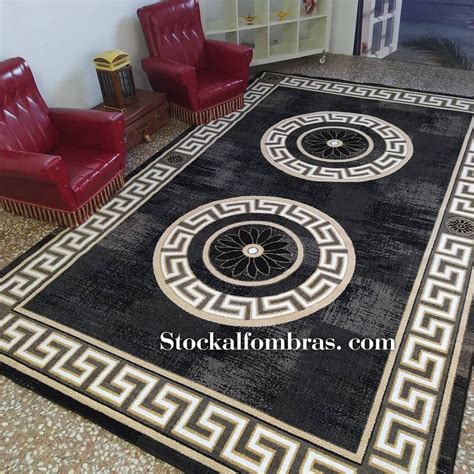 Alfombra versace negra Continuara.org