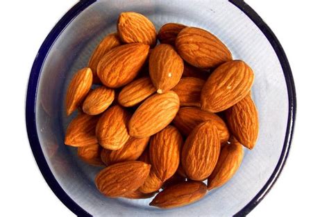 Almendras amarga Continuara.org