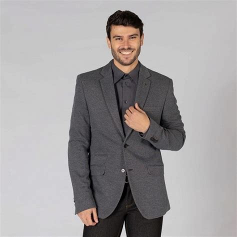 Americana hombre marca Continuara.org