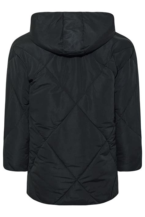 Anorak negro marca Continuara.org