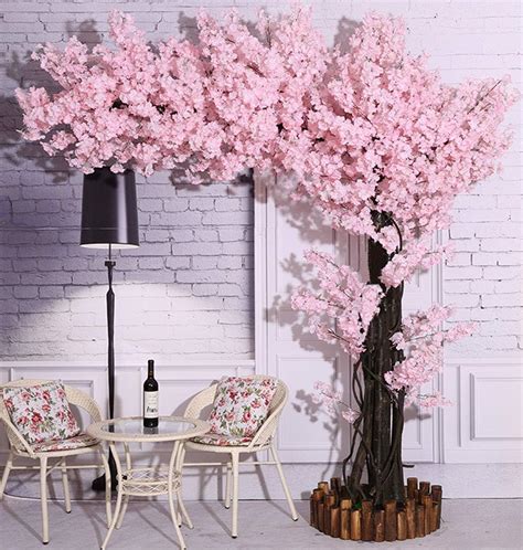 Arbol floral artificial Continuara.org