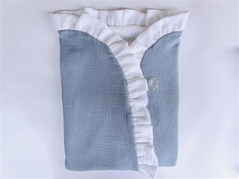 Arrullo blanco azul Continuara.org