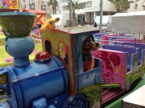 Atraccion tren infantil Continuara.org