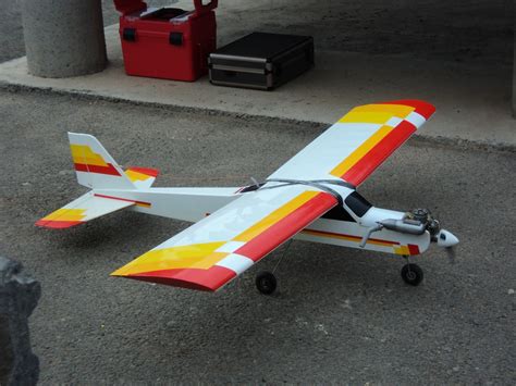 Avion aeromodelismo Continuara.org