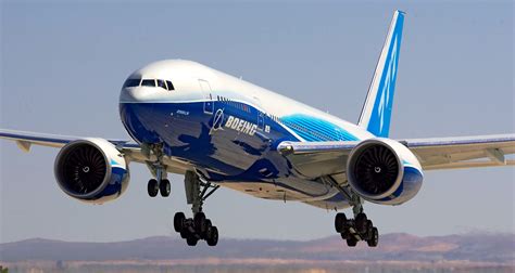 Avion boing Continuara.org