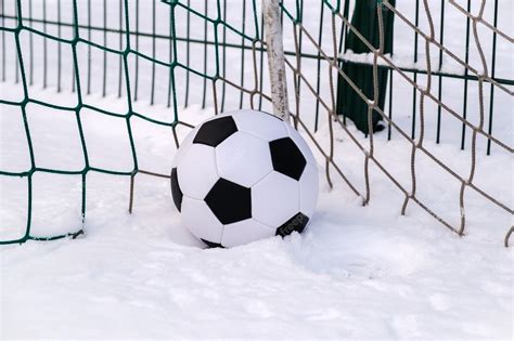 Balon futbol invierno Continuara.org