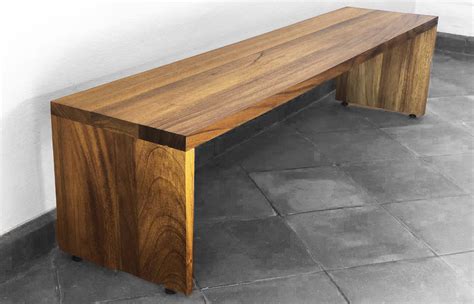 Banco madera diseno Continuara.org