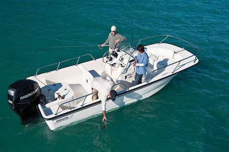 Barca pesca deportiva Continuara.org