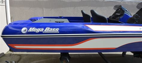 Barco pesca bass Continuara.org