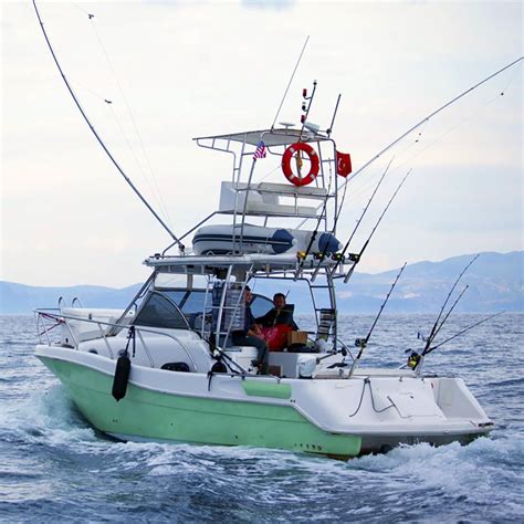Barco pesca com Continuara.org