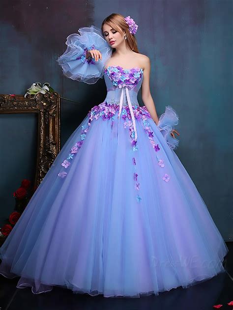 Beautiful dress with Continuara.org
