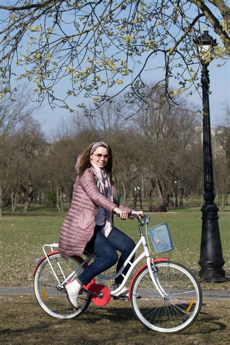 Bici chica paseo Continuara.org