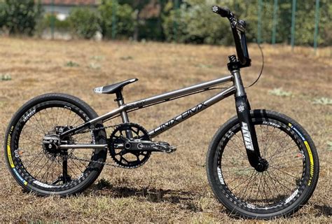 Bicicleta bmx race Continuara.org