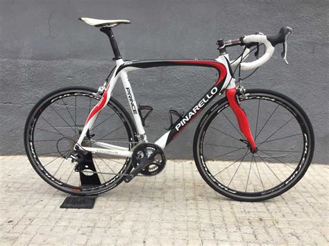Bicicleta carbono pinarello Continuara.org