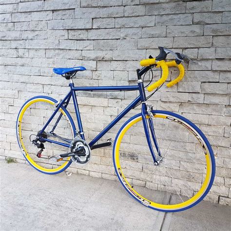 Bicicleta carreras llantas Continuara.org