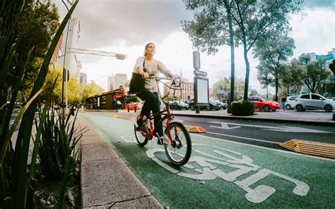 Bicicleta ciudad caminos Continuara.org