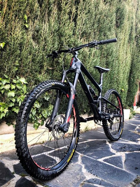 Bicicleta montana enduro Continuara.org