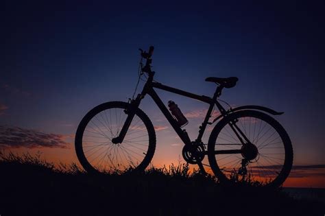 Bicicleta oscura Continuara.org