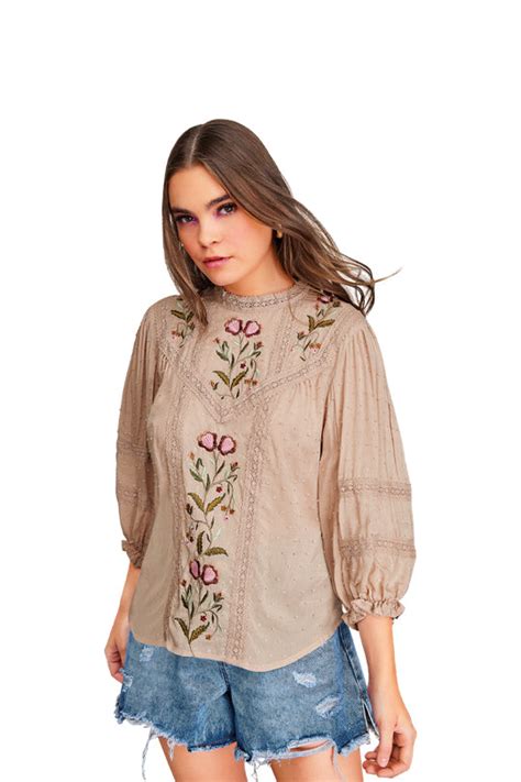 Blusa beige bordada Continuara.org
