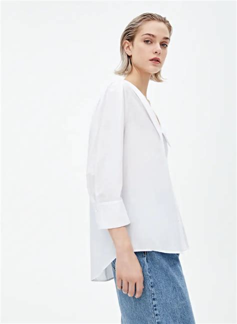 Blusa blanca pull Continuara.org