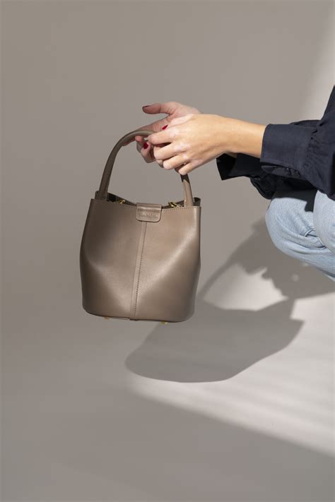 Bolso bee Continuara.org