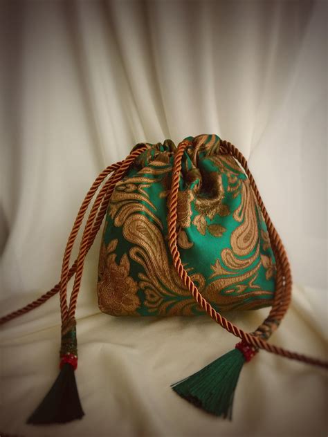 Bolso fiesta verde Continuara.org