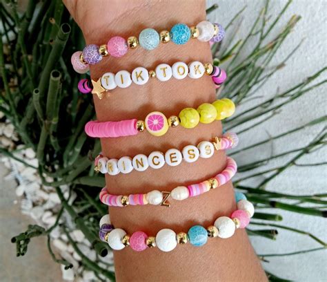 Bonitas pulseras Continuara.org