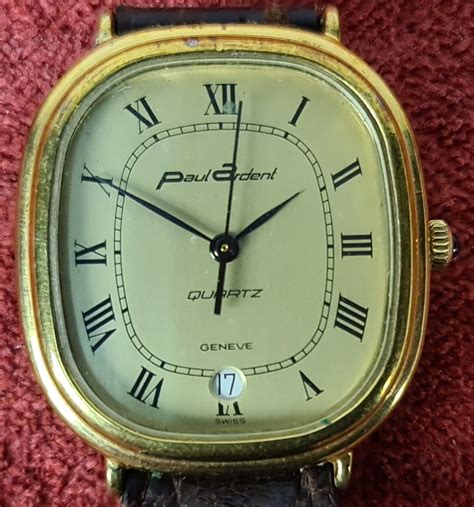 Bonito reloj paul Continuara.org