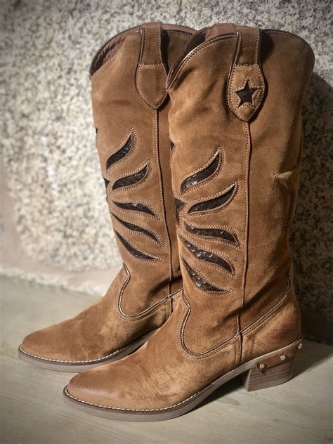 Bota campera Continuara.org