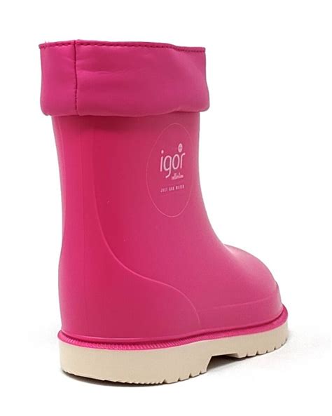 Botas agua nin@ Continuara.org