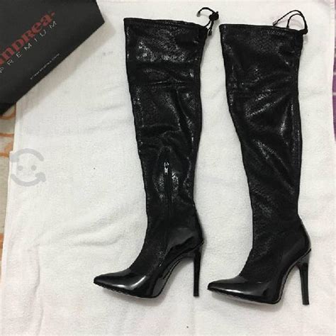 Botas altas nuevas Continuara.org