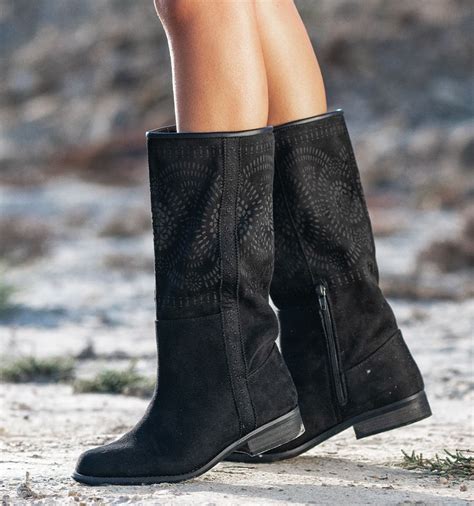 Botas boho negras Continuara.org