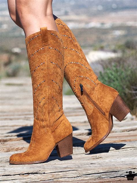 Botas camperas altas Continuara.org