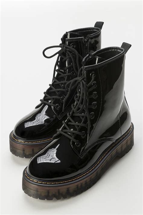Botas charol Continuara.org