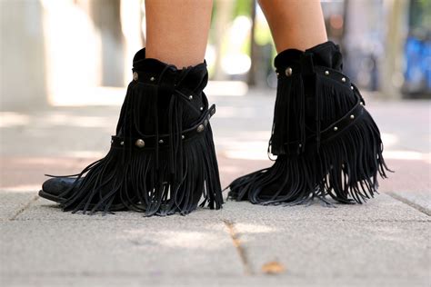 Botas flecos Continuara.org