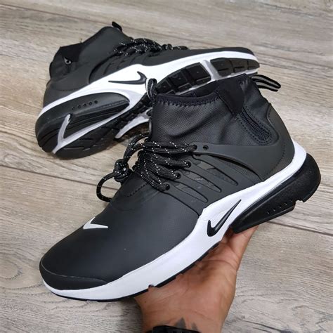 Botas nike modelo Continuara.org