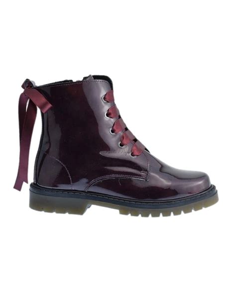 Botas piel charol Continuara.org