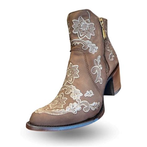 Botin bordados Continuara.org