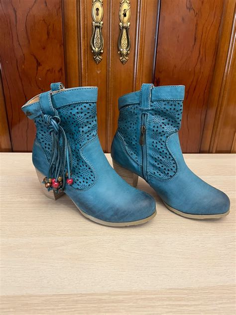 Botines azules talla Continuara.org