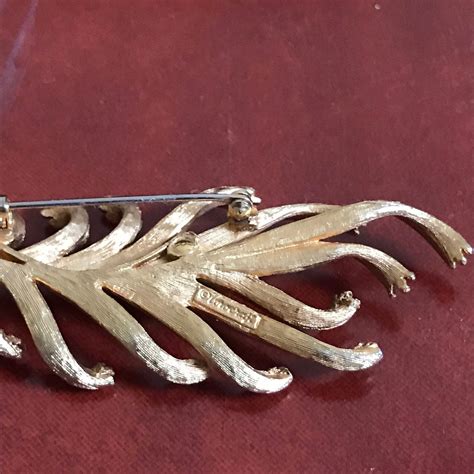 Broche vintage hoja Continuara.org