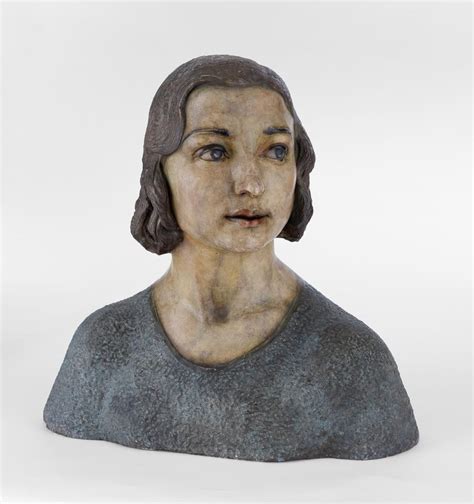 Busto mujer joven Continuara.org
