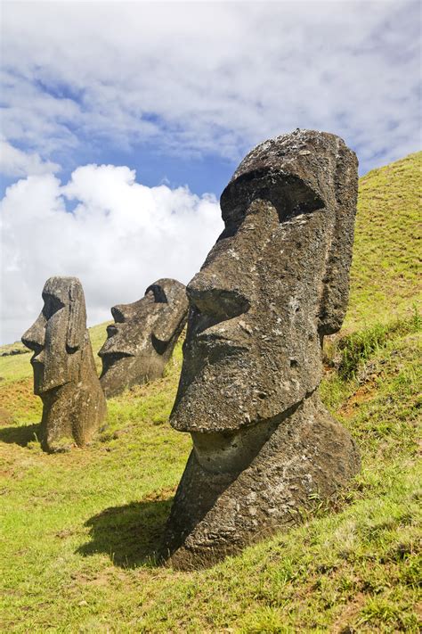 Cabeza moai Continuara.org