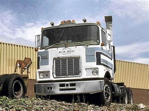 Camion mack serie Continuara.org