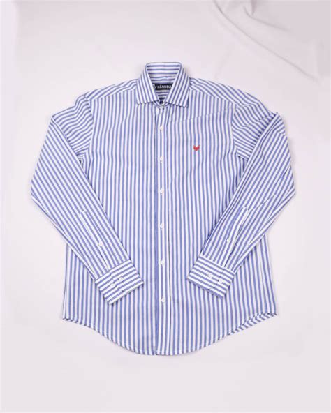 Camisa lineas azul Continuara.org