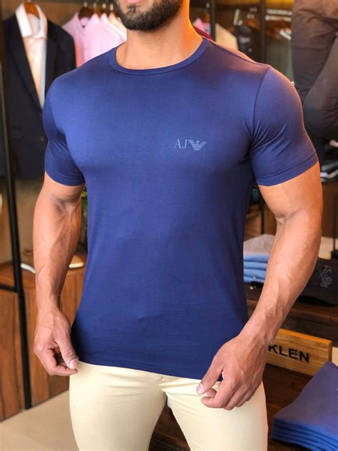 Camiseta armani jeans Continuara.org