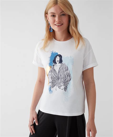 Camiseta blanca estampada Continuara.org