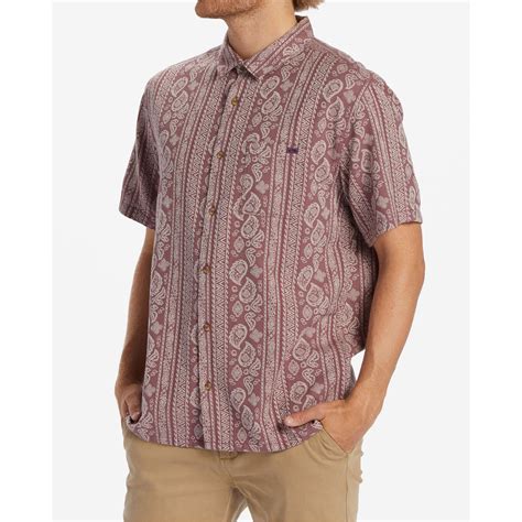 Camiseta roja billabong Continuara.org