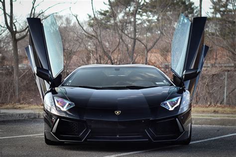 Carro negro Continuara.org